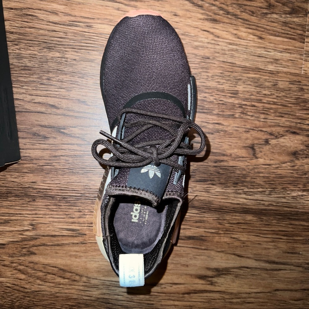 Adidas NMD R-1 - Picture 3 of 4